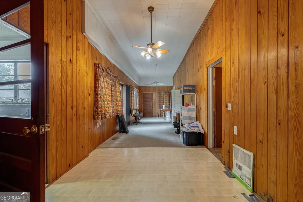 99 W Main ST Gibson, GA 30810