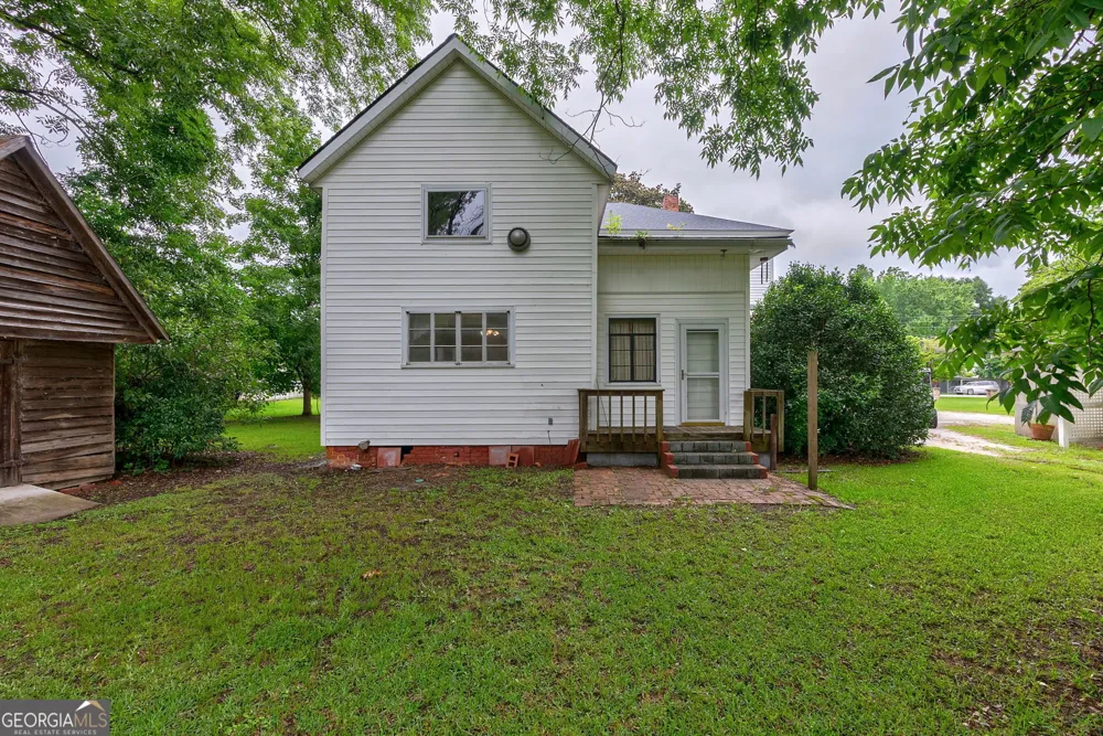 99 W Main ST Gibson, GA 30810