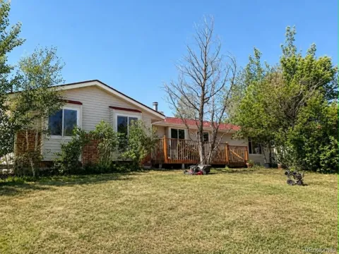 43554 Stampede Court