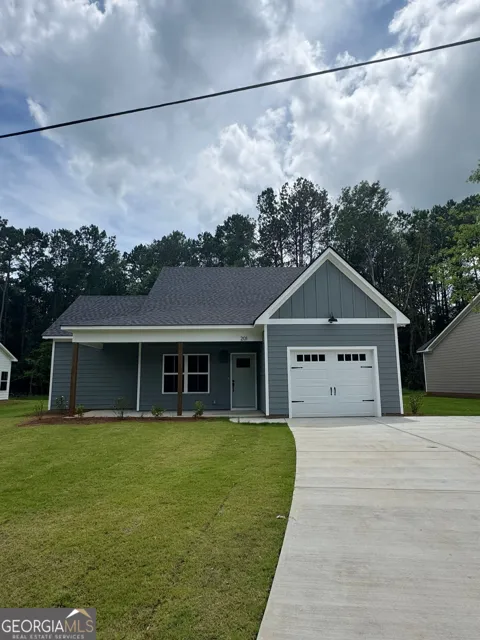 201 Oak AVE