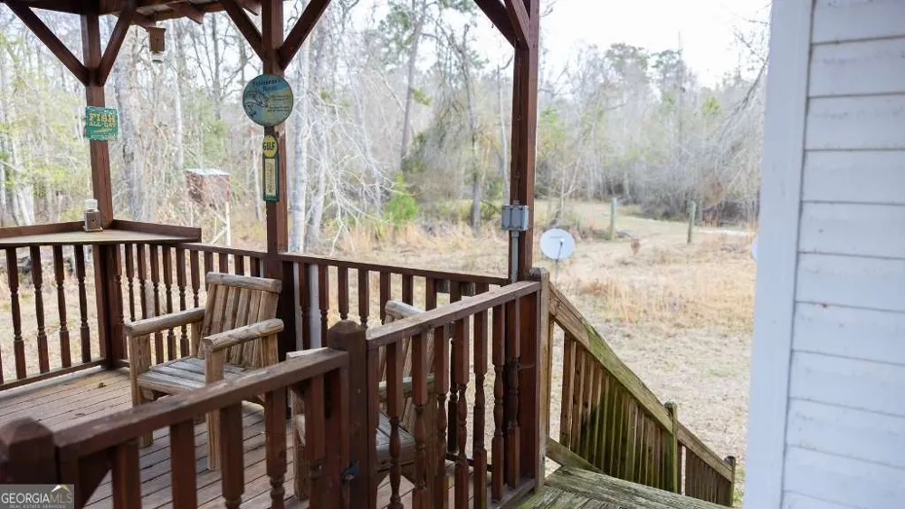 5230 Coleman Bridge SPUR Cobbtown, GA 30420
