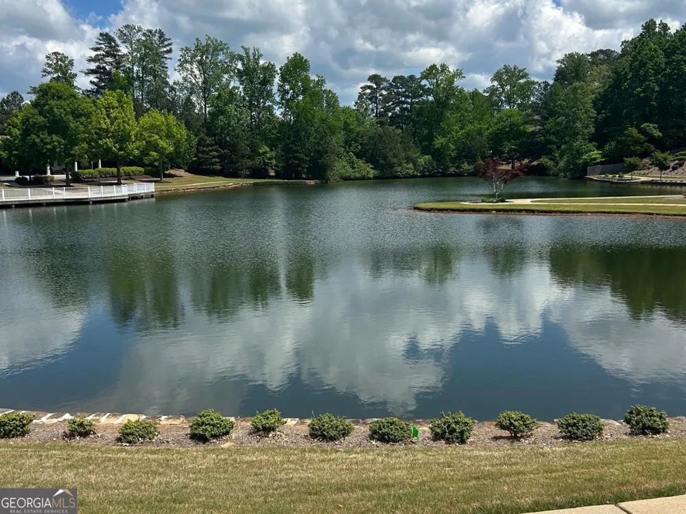 300 Lauren LN Woodstock, GA 30188