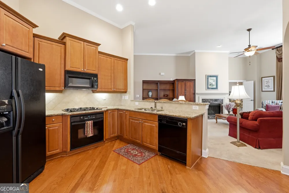 300 Lauren LN Woodstock, GA 30188