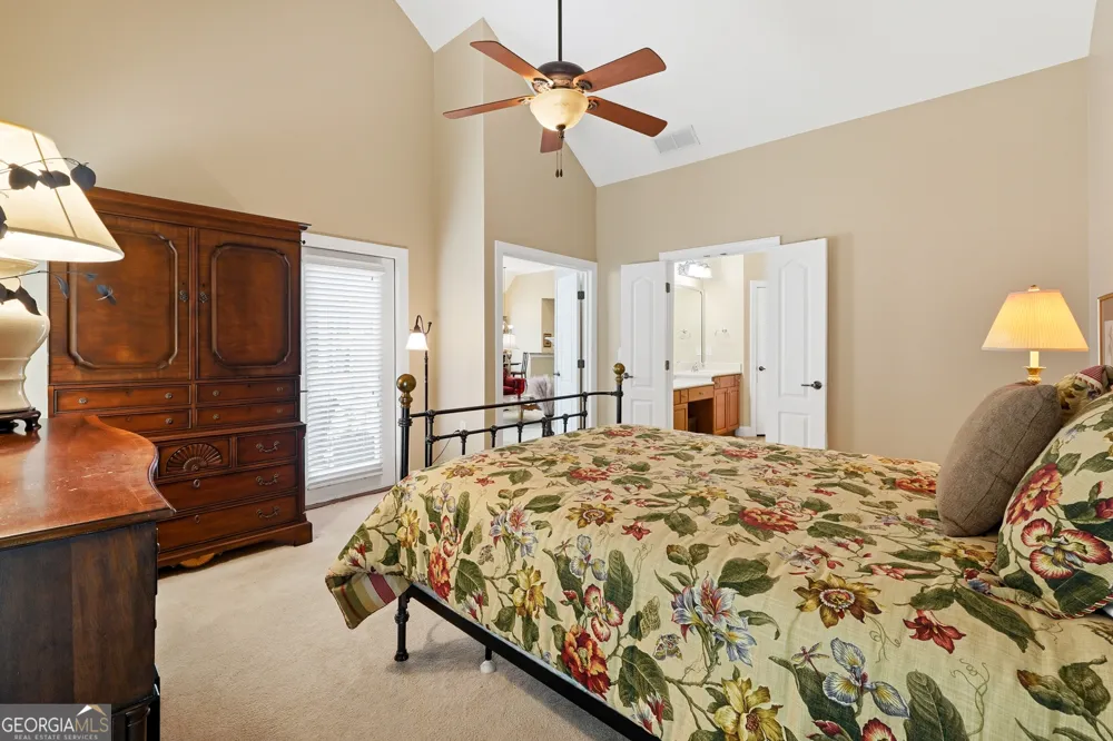 300 Lauren LN Woodstock, GA 30188