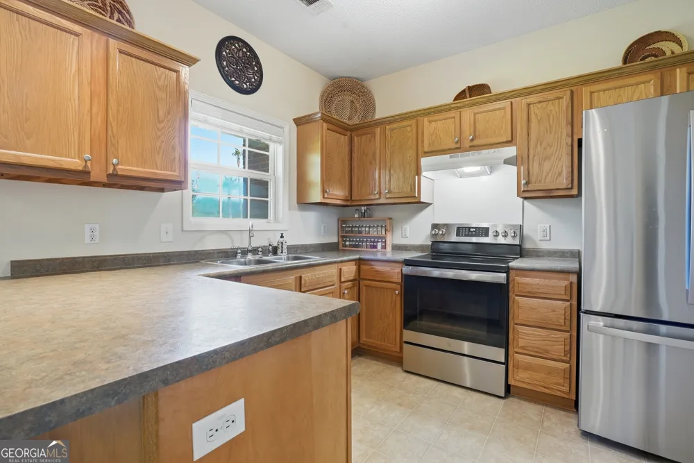 402 Wrigley Field DR Guyton, GA 31312
