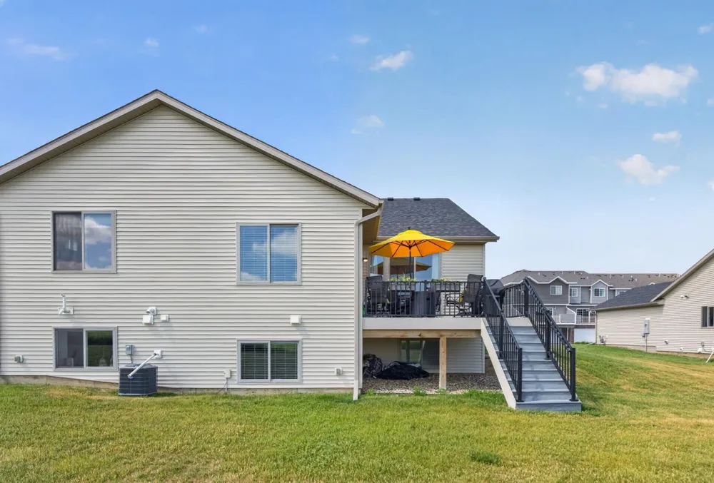 692 Shardlow Place NE Byron, MN 55920
