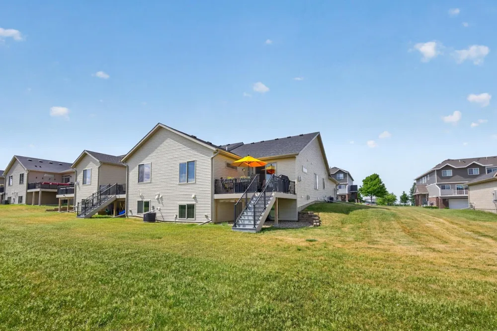 692 Shardlow Place NE Byron, MN 55920