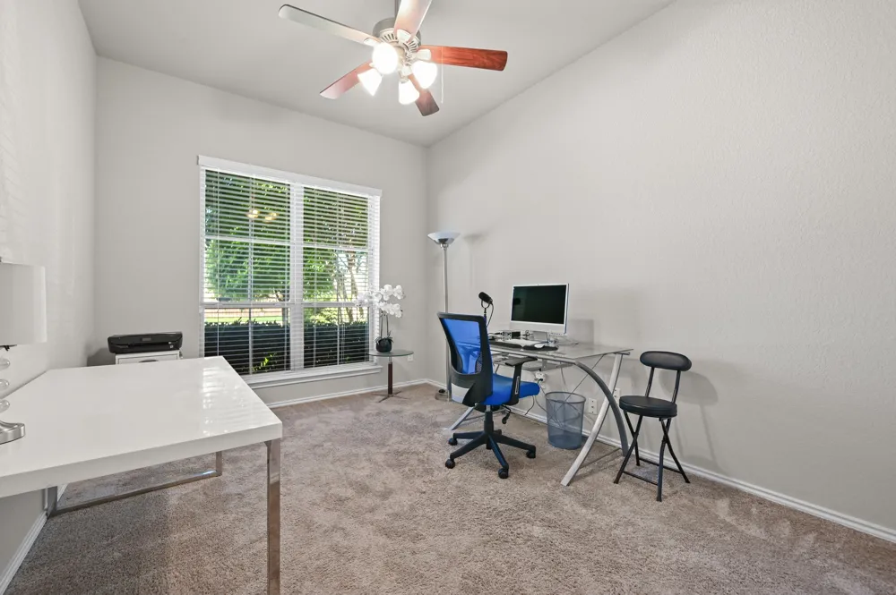 373 LACEY OAK LOOP San Marcos, TX 78666