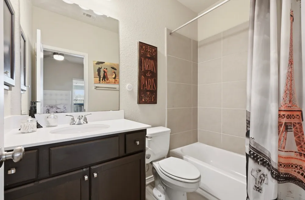 373 LACEY OAK LOOP San Marcos, TX 78666