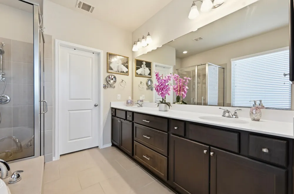 373 LACEY OAK LOOP San Marcos, TX 78666