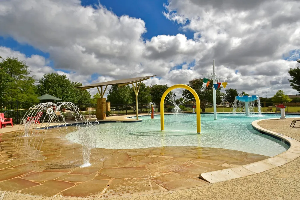 373 LACEY OAK LOOP San Marcos, TX 78666