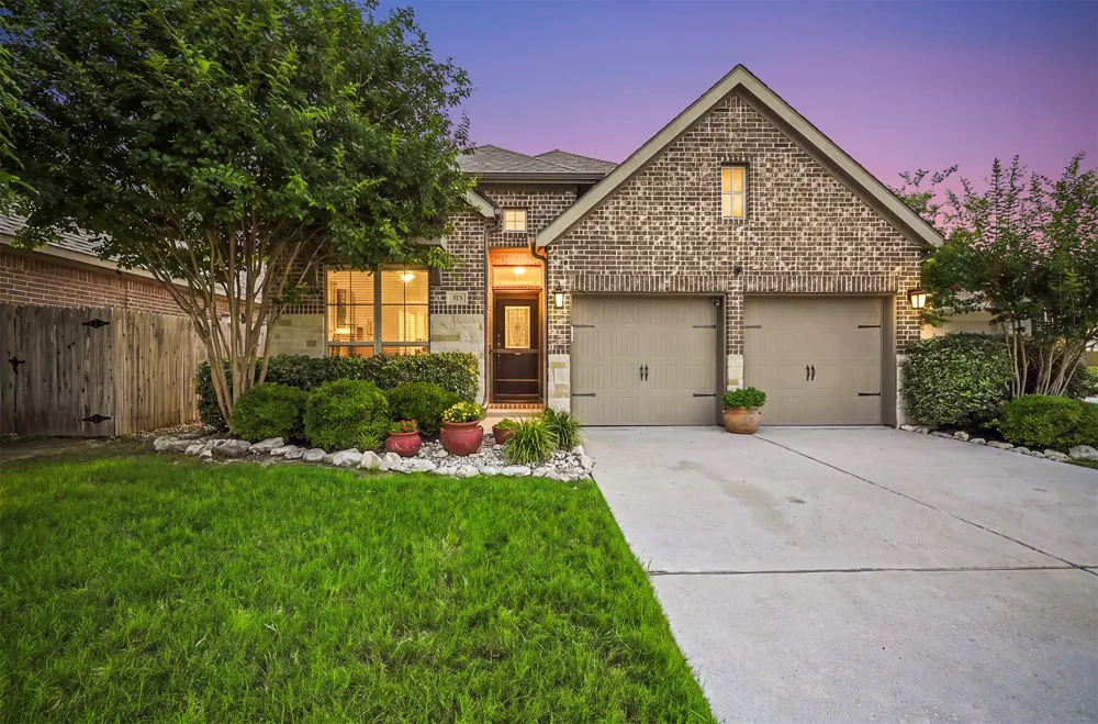 373 LACEY OAK LOOP San Marcos, TX 78666