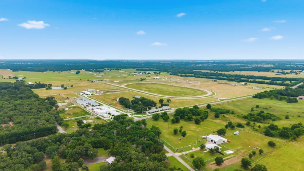 4509 Diamond D Road Lone Oak, TX 75453