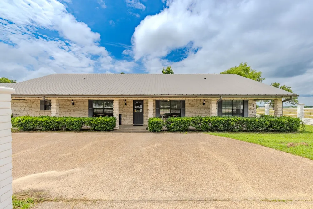 4509 Diamond D Road Lone Oak, TX 75453