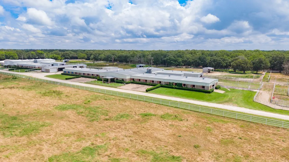 4509 Diamond D Road Lone Oak, TX 75453