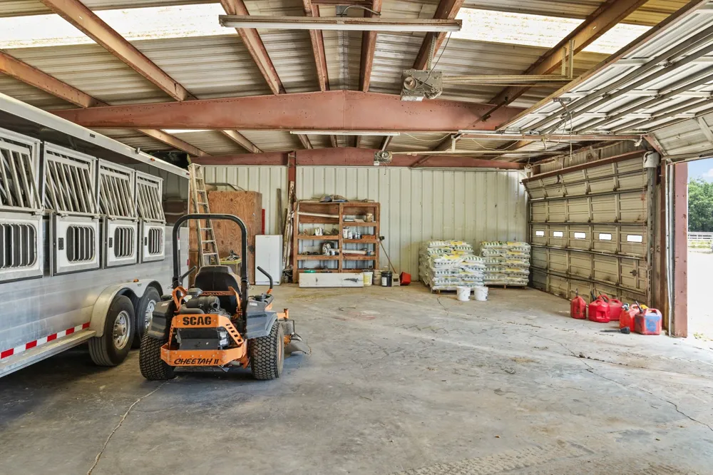 4509 Diamond D Road Lone Oak, TX 75453