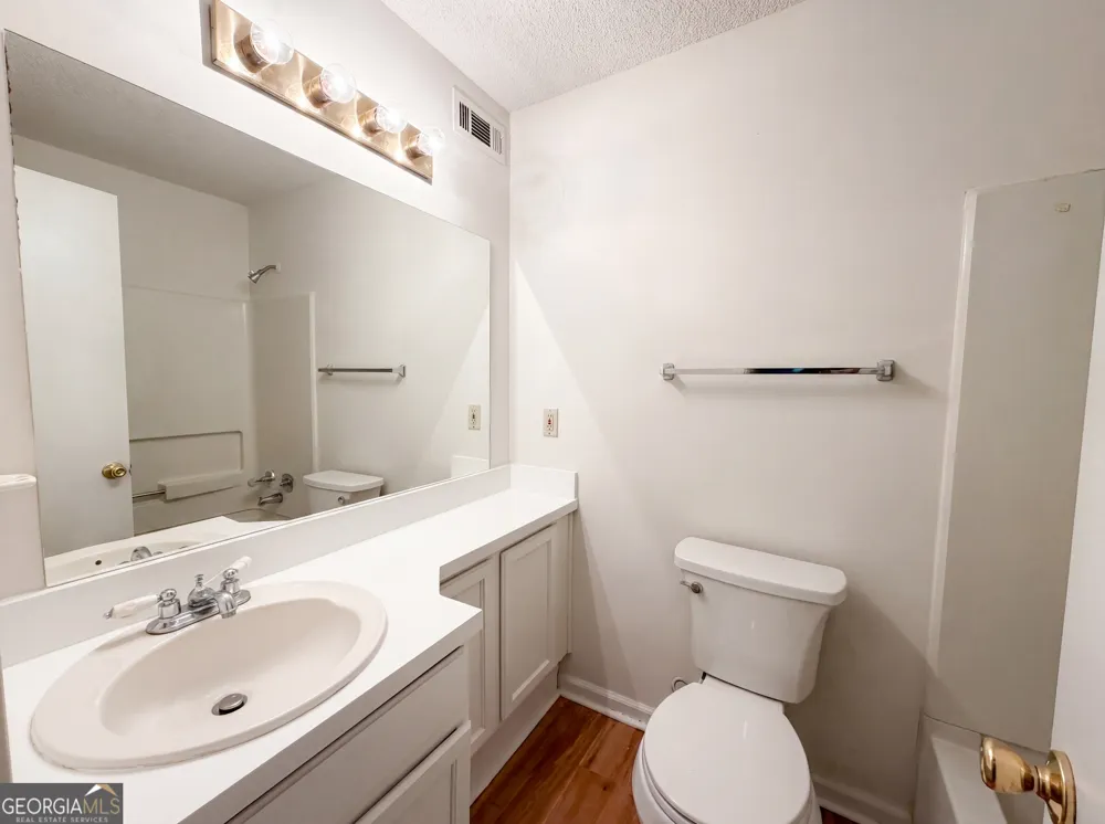 573 Cobblestone TRL Avondale Estates, GA 30002