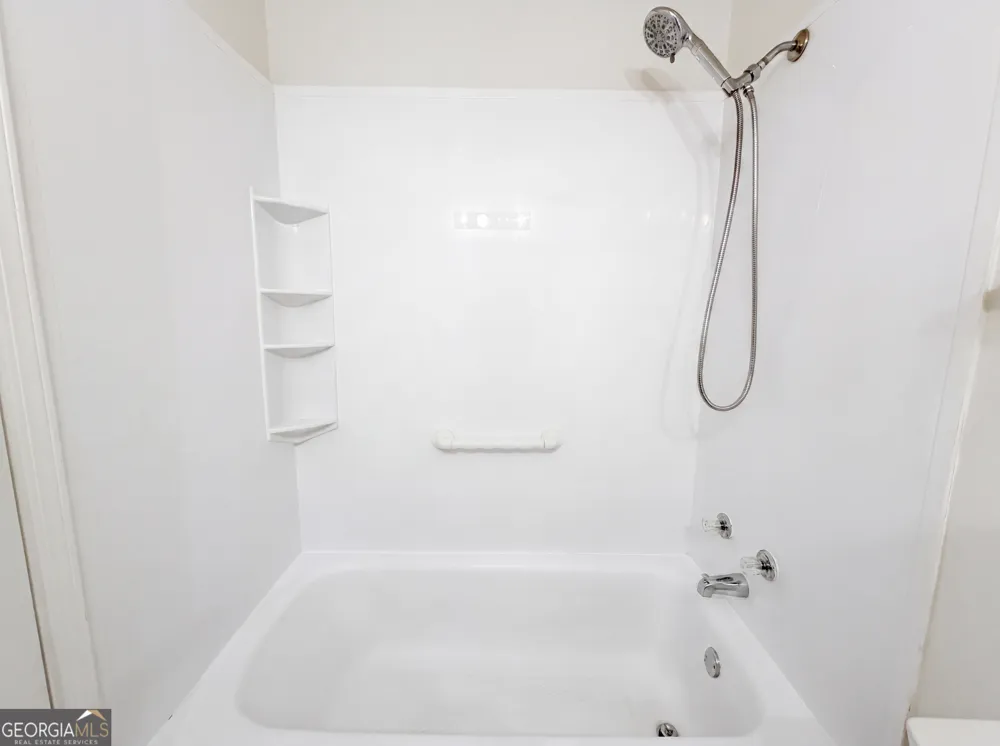 573 Cobblestone TRL Avondale Estates, GA 30002