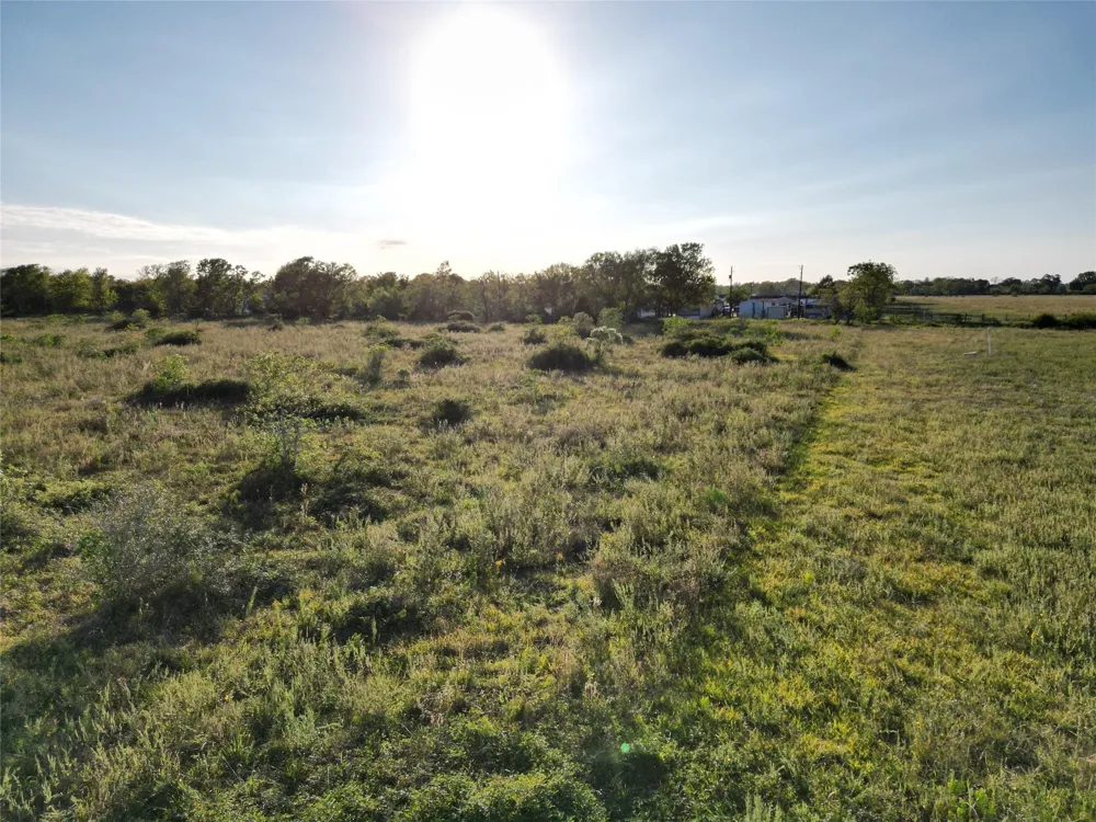 County Road 220 Angleton, TX 77515