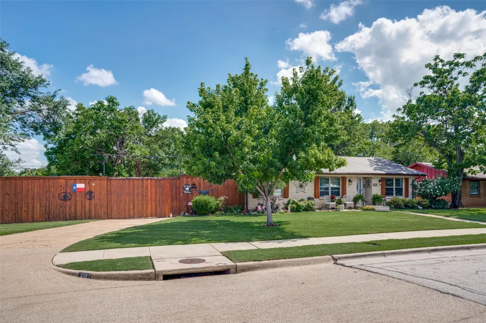 510 Northside Avenue Lewisville, TX 75057