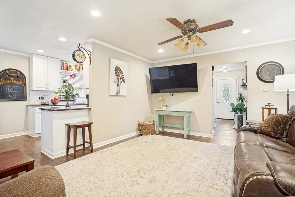 510 Northside Avenue Lewisville, TX 75057