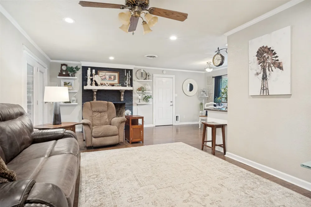 510 Northside Avenue Lewisville, TX 75057