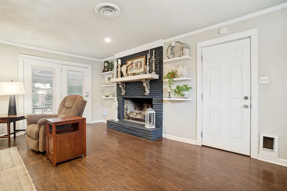510 Northside Avenue Lewisville, TX 75057