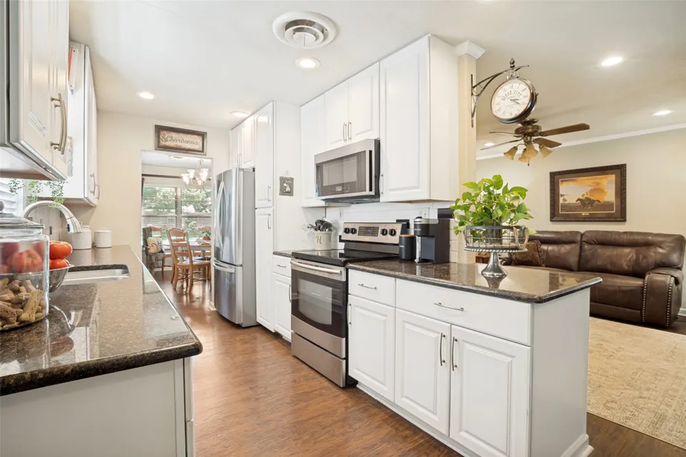 510 Northside Avenue Lewisville, TX 75057