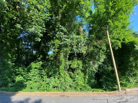 142 Paddington Drive SW