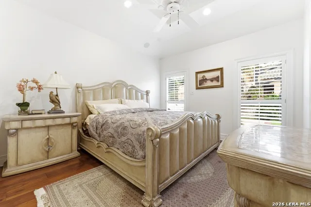 211 Geddington Shavano Park, TX 78249