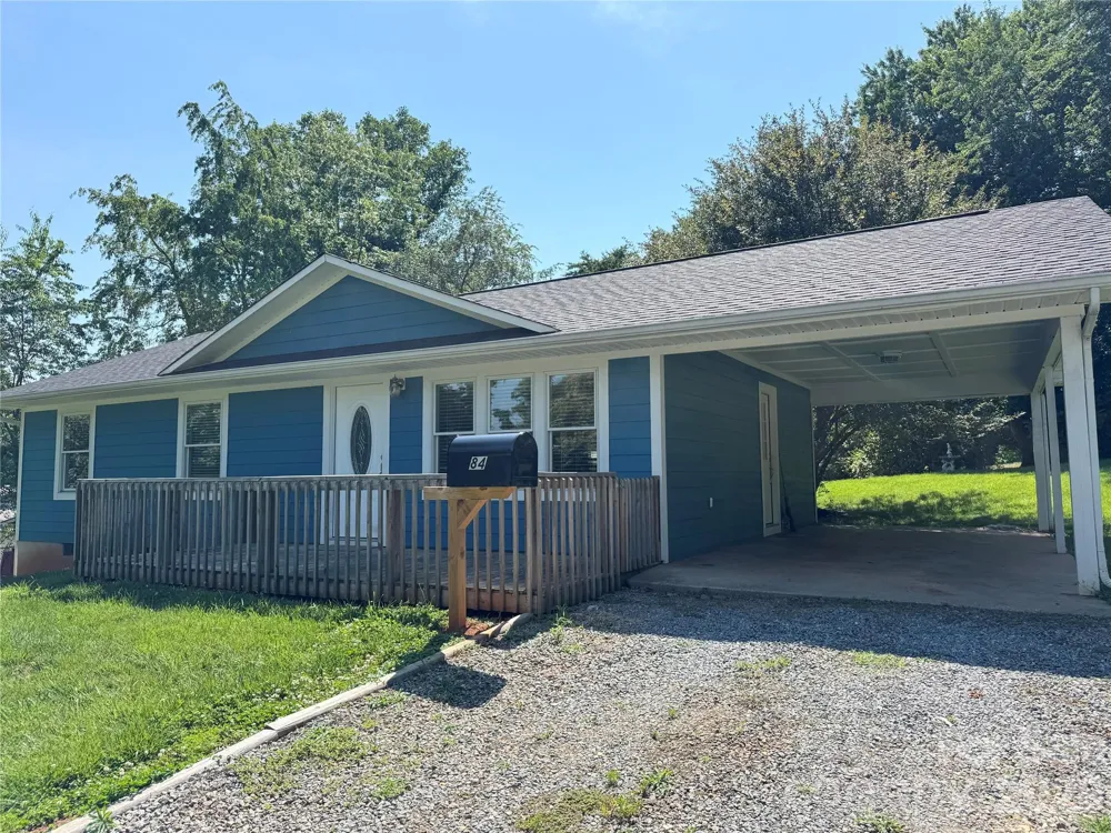 84 E Hunt Drive Nebo, NC 28761