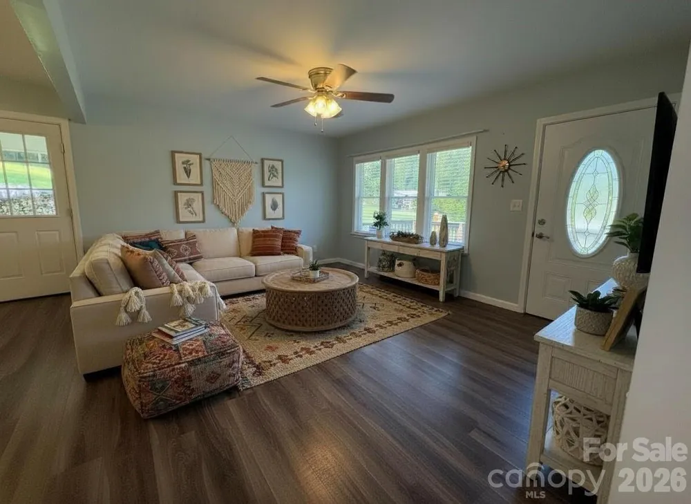 84 E Hunt Drive Nebo, NC 28761