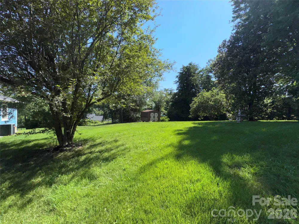 84 E Hunt Drive Nebo, NC 28761