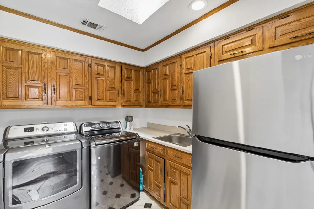 6502 Riverview Lane Dallas, TX 75248