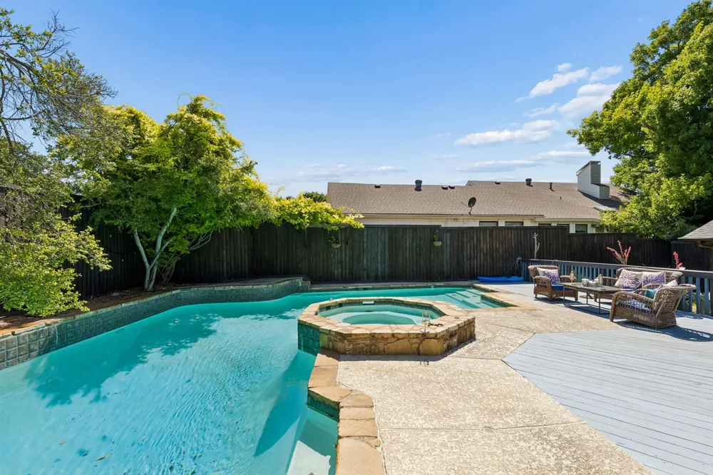 6502 Riverview Lane Dallas, TX 75248