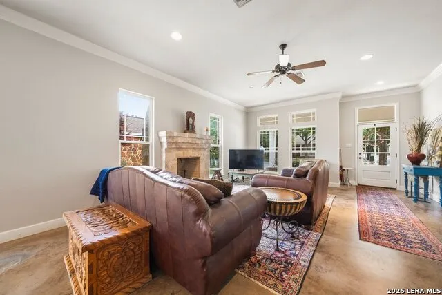 2215 Gruene Lake New Braunfels, TX 78130