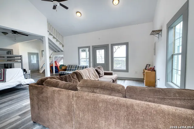 574 Saddle Mountain Rd. Leakey, TX 78873