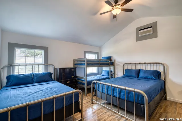 574 Saddle Mountain Rd. Leakey, TX 78873