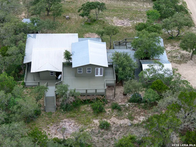 574 Saddle Mountain Rd. Leakey, TX 78873