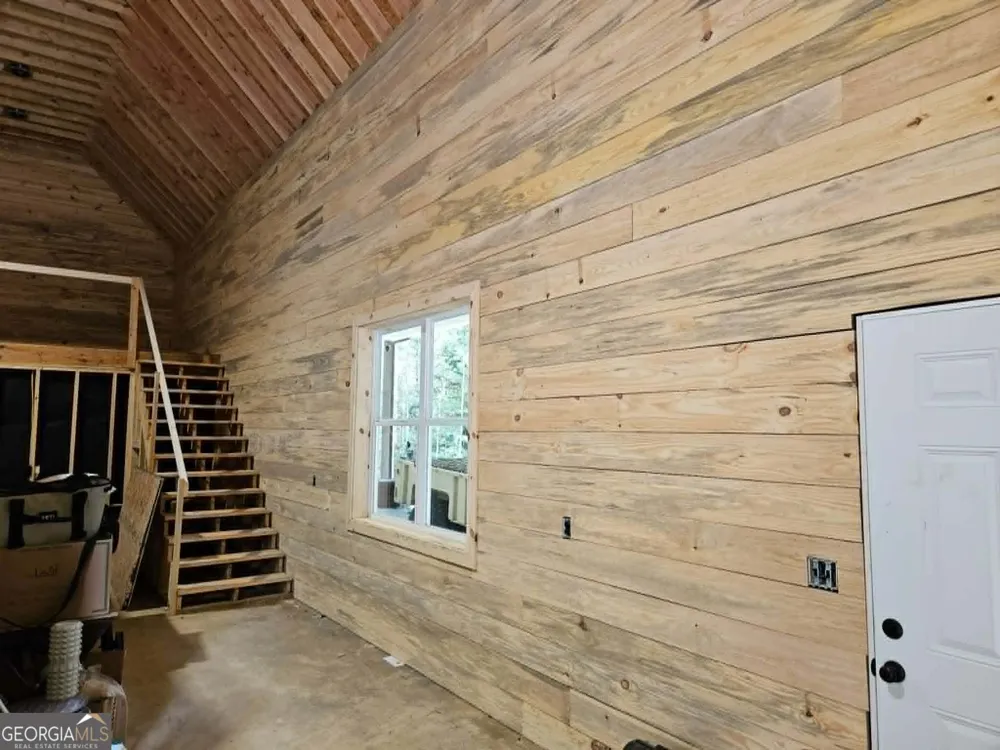 1961 N Hicks Toccoa, GA 30577