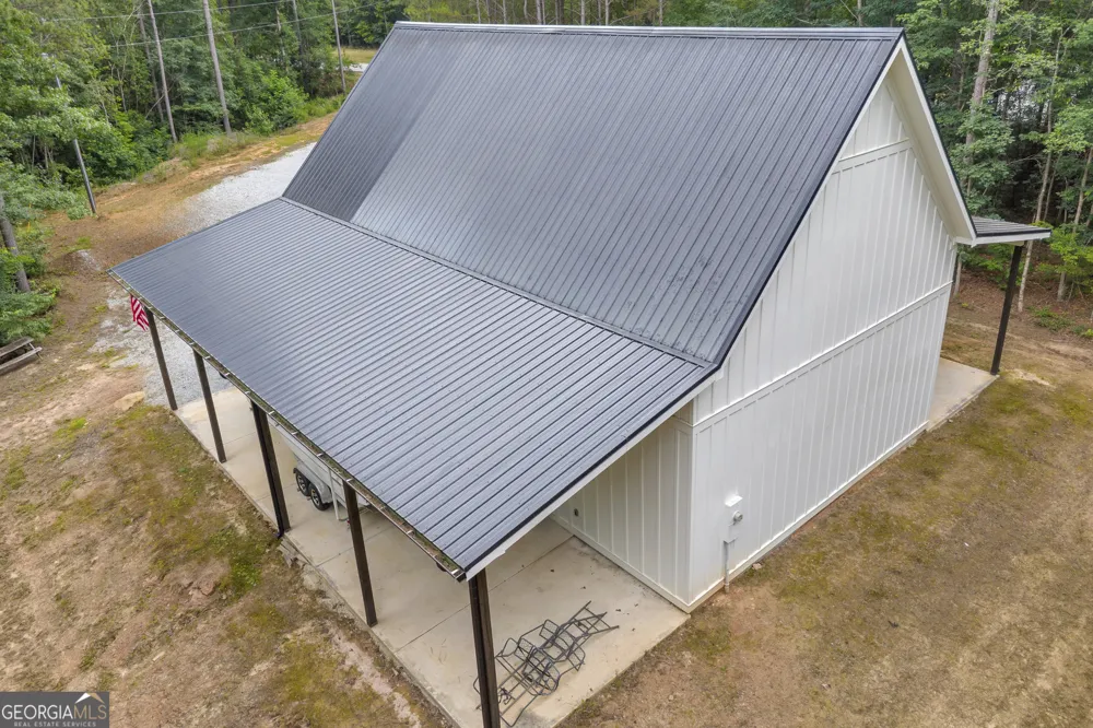 1961 N Hicks Toccoa, GA 30577