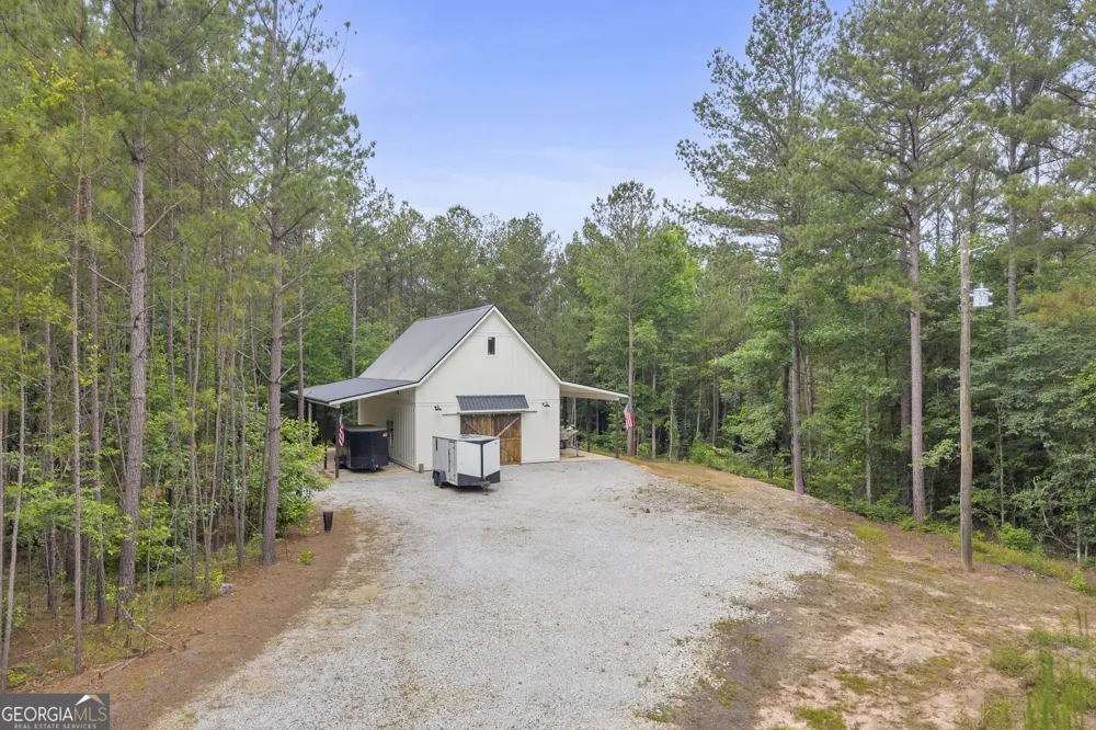 1961 N Hicks Toccoa, GA 30577
