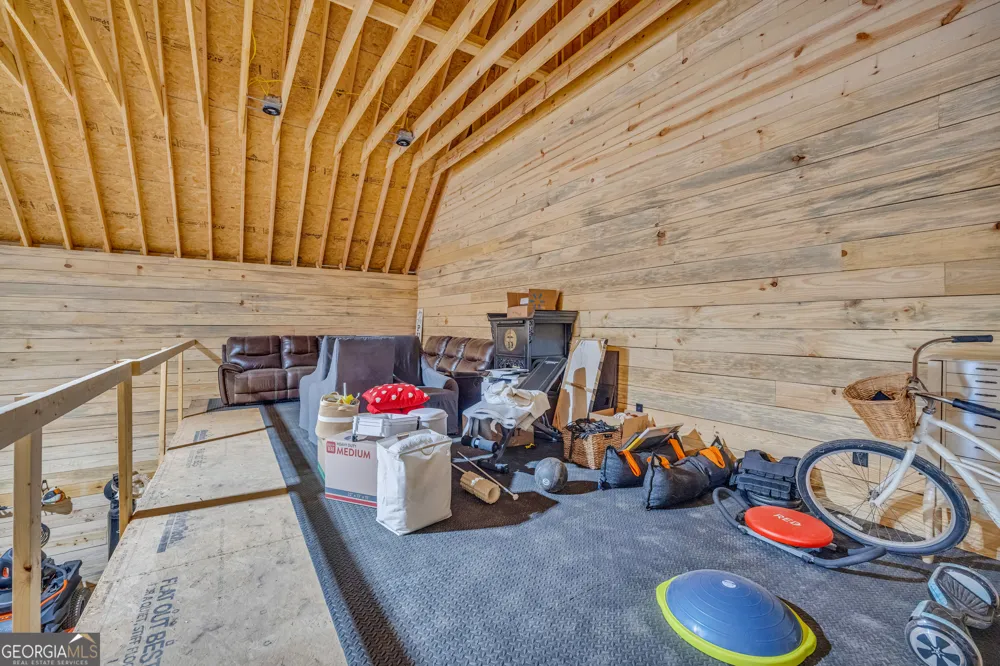 1961 N Hicks Toccoa, GA 30577