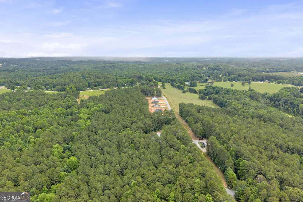 1961 N Hicks Toccoa, GA 30577