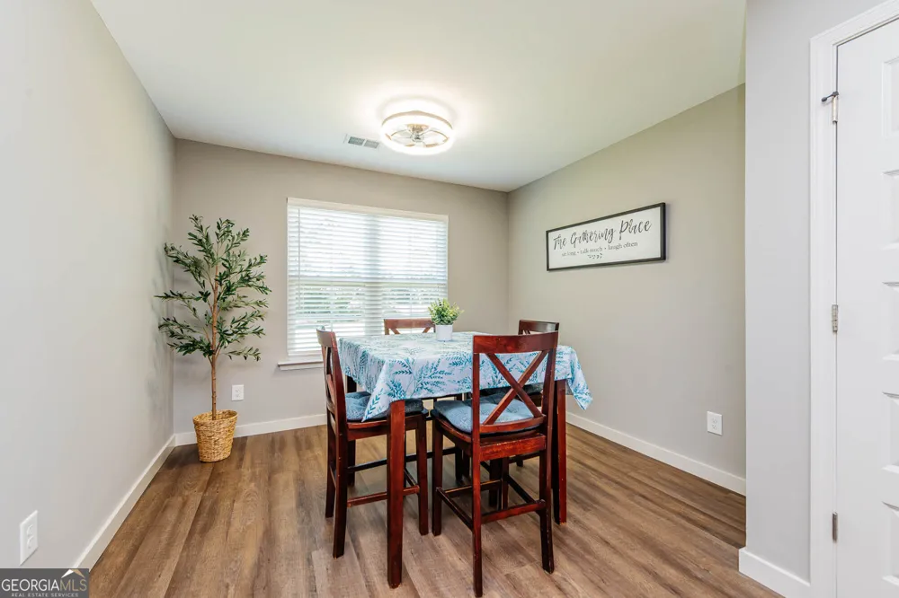 65 Cole DR Hawkinsville, GA 31036