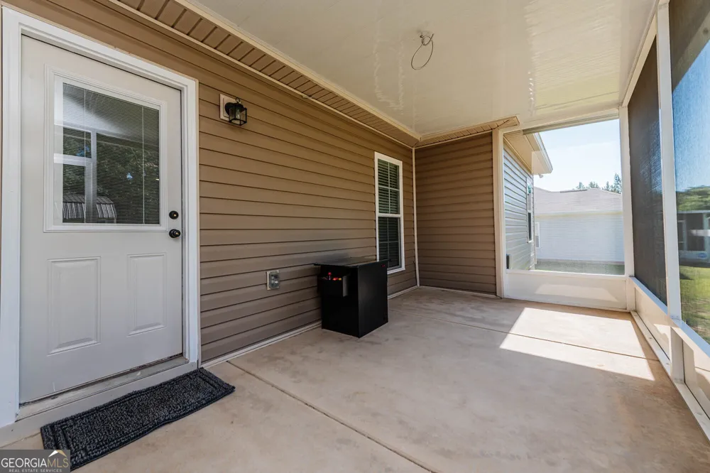 65 Cole DR Hawkinsville, GA 31036