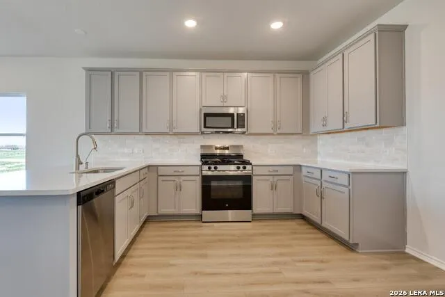 172 Peeps Ct. Adkins, TX 78101