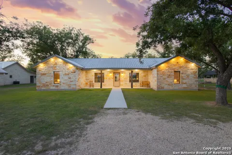 370 JOHNNY SEIBERT LN