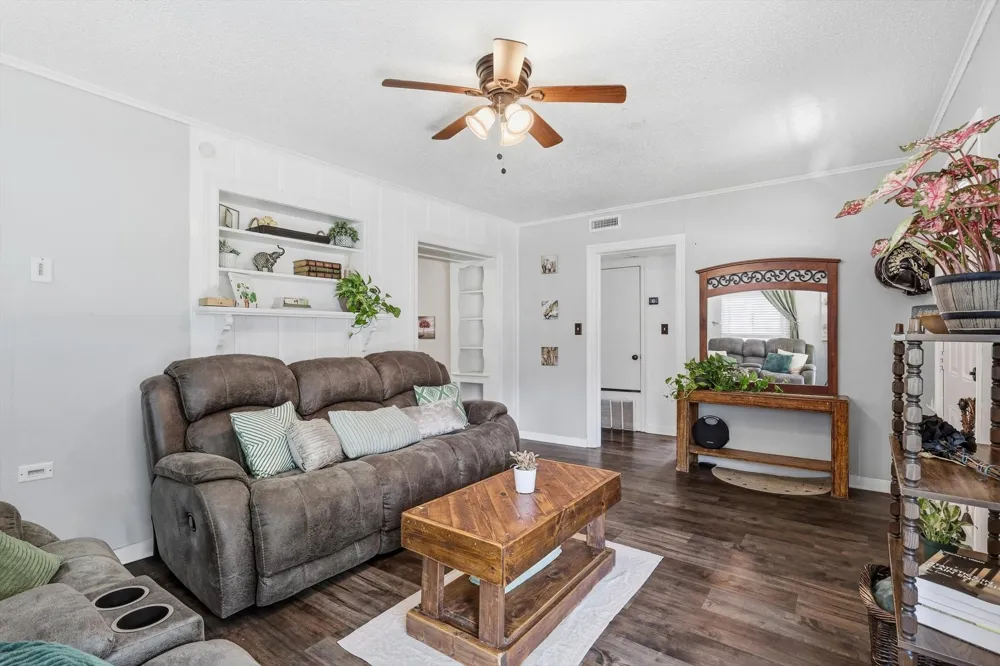 3601 Primrose Avenue Fort Worth, TX 76111