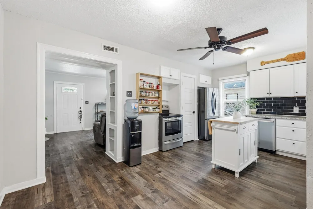 3601 Primrose Avenue Fort Worth, TX 76111
